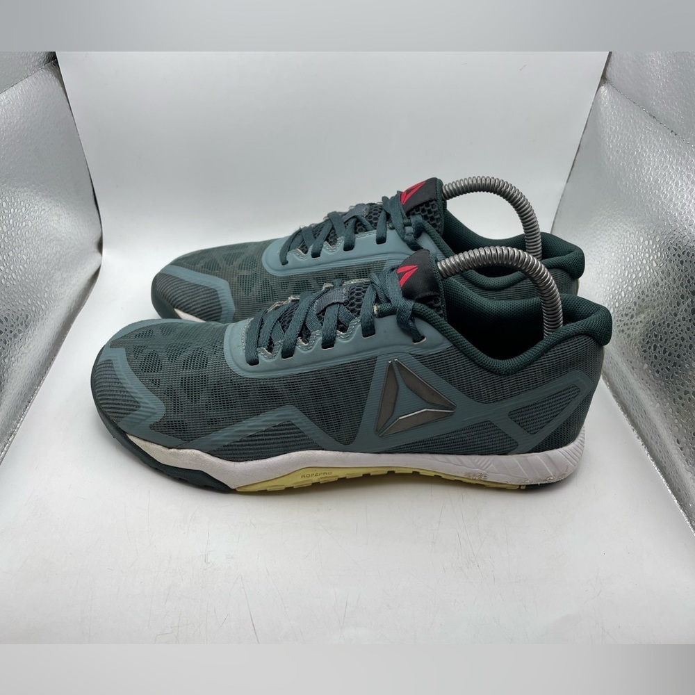 Reebok Workout 2.0 Womens Green Sneakers Size 8.5